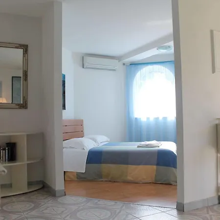 Apartment Mandolina *